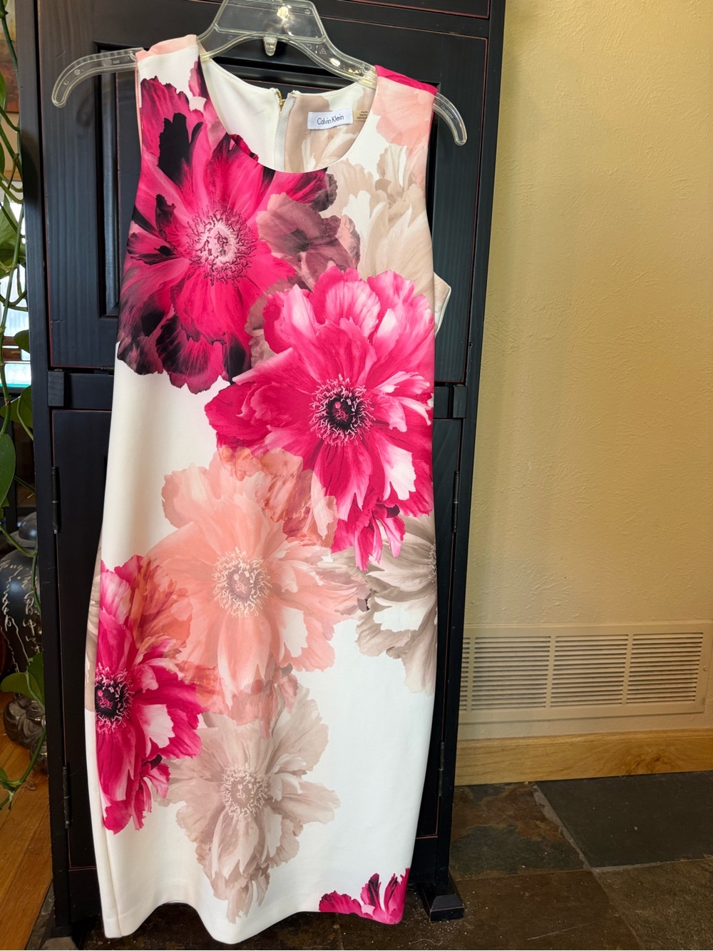 Calvin Klein size 8 White Midi Dress with Hot Pink & Peach Floral Print
